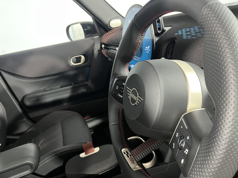 2024 (24) MINI COOPER 2.0 S Sport 5dr Auto 5631613