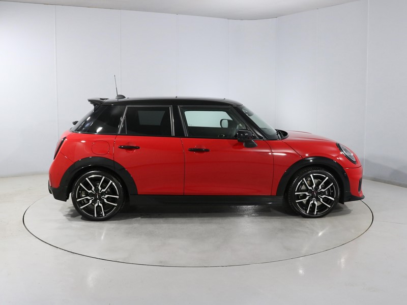 2024 (24) MINI COOPER 2.0 S Sport 5dr Auto 5631593