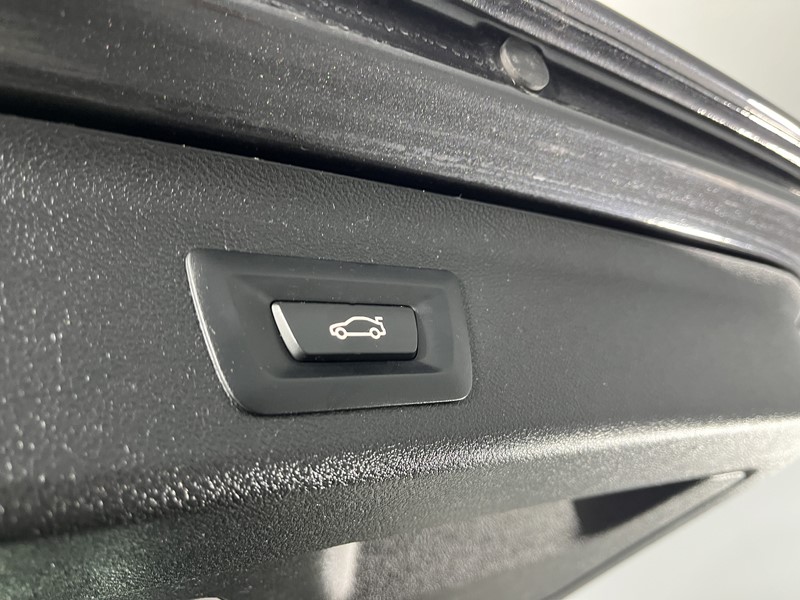 2022 (72) BMW 5 SERIES 520d MHT M Sport 5dr Step Auto 5658520