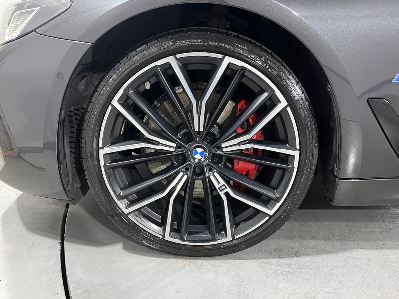 2022 (72) BMW 5 SERIES 520d MHT M Sport 5dr Step Auto 5658487