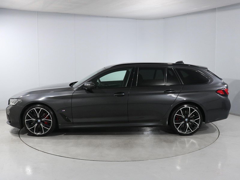 2022 (72) BMW 5 SERIES 520d MHT M Sport 5dr Step Auto 5658523