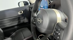 2025 (75) MINI COOPER 1.5 C Classic 3dr Auto 5631508