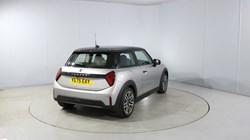 2025 (75) MINI COOPER 1.5 C Classic 3dr Auto 5631524