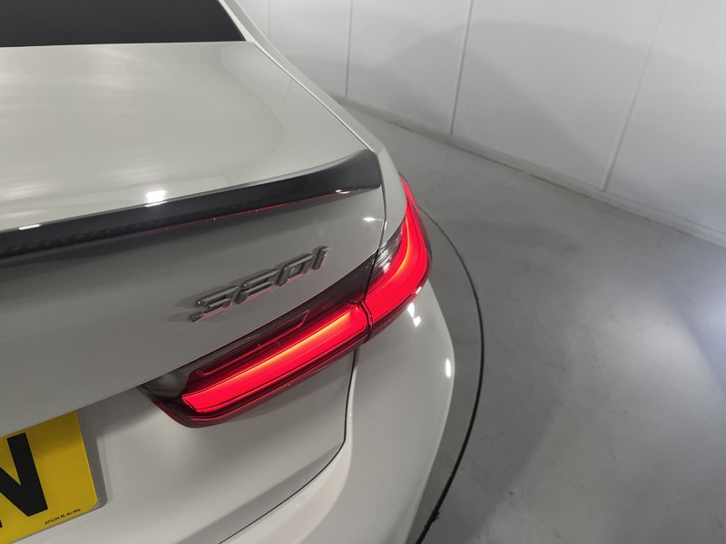 2025 (25) BMW 3 SERIES 320i M Sport 4dr Step Auto 5671219
