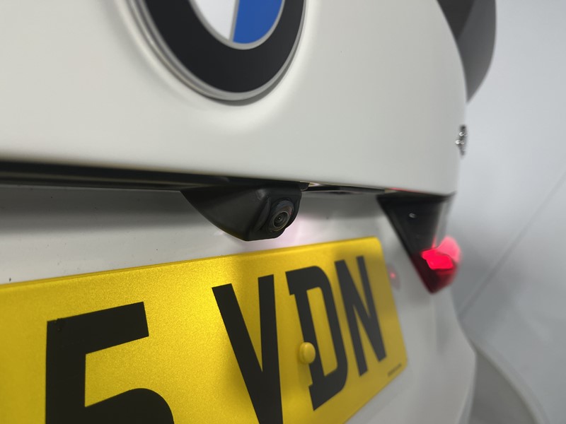 2025 (25) BMW 3 SERIES 320i M Sport 4dr Step Auto 5671268