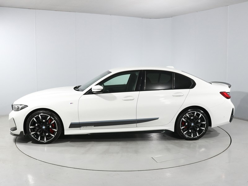 2025 (25) BMW 3 SERIES 320i M Sport 4dr Step Auto 5671271