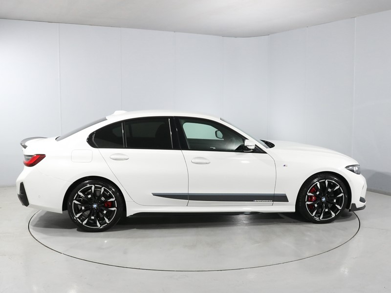 2025 (25) BMW 3 SERIES 320i M Sport 4dr Step Auto 5671226