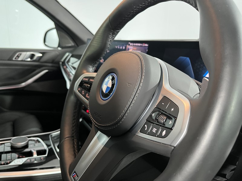 2025 (25) BMW X5 xDrive50e M Sport 5dr Auto 5690742