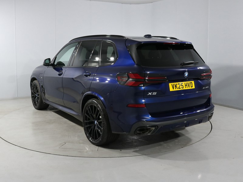 2025 (25) BMW X5 xDrive50e M Sport 5dr Auto 1