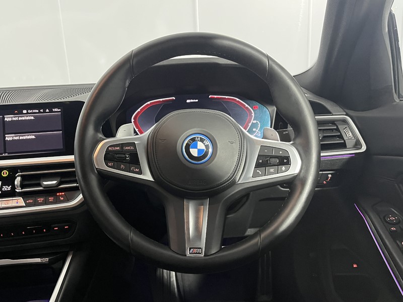 2022 (22) BMW 3 SERIES 330e M Sport 4dr Step Auto 5696184