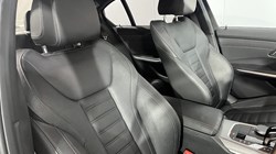 2022 (22) BMW 3 SERIES 330e M Sport 4dr Step Auto 5696188
