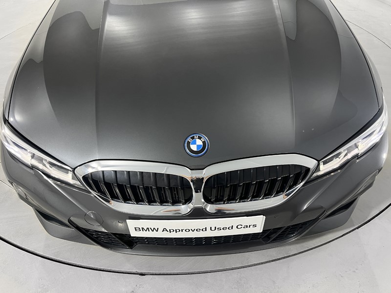 2022 (22) BMW 3 SERIES 330e M Sport 4dr Step Auto 5696213