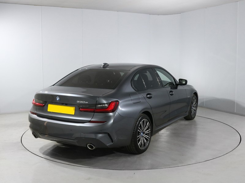 2022 (22) BMW 3 SERIES 330e M Sport 4dr Step Auto 5696220