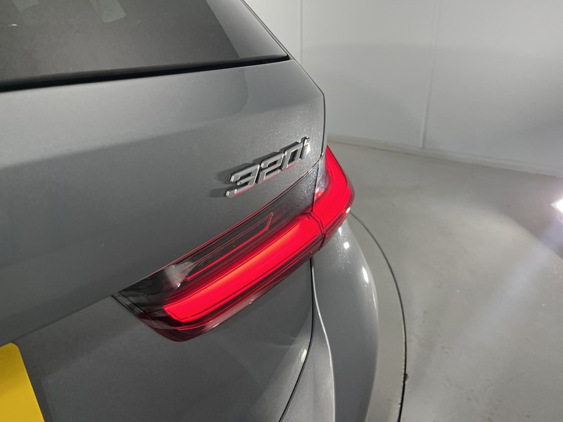2024 (24) BMW 3 SERIES 320i M Sport 5dr Step Auto 5666554