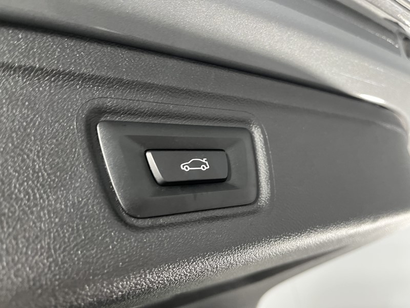 2024 (24) BMW 3 SERIES 320i M Sport 5dr Step Auto 5666556