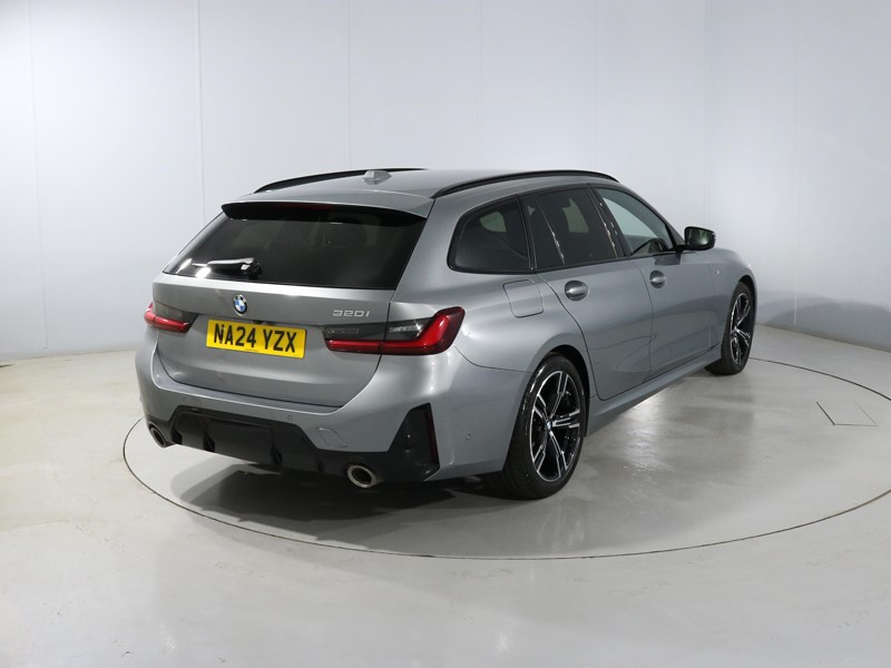 2024 (24) BMW 3 SERIES 320i M Sport 5dr Step Auto 5666558
