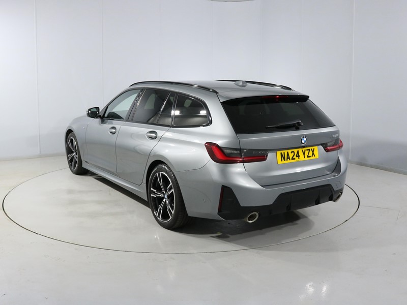 2024 (24) BMW 3 SERIES 320i M Sport 5dr Step Auto 1