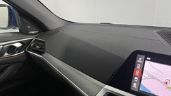 2021 (21) BMW 4 SERIES 420d MHT M Sport 2dr Step Auto 5701829