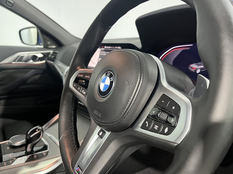 2021 (21) BMW 4 SERIES 420d MHT M Sport 2dr Step Auto 5701823