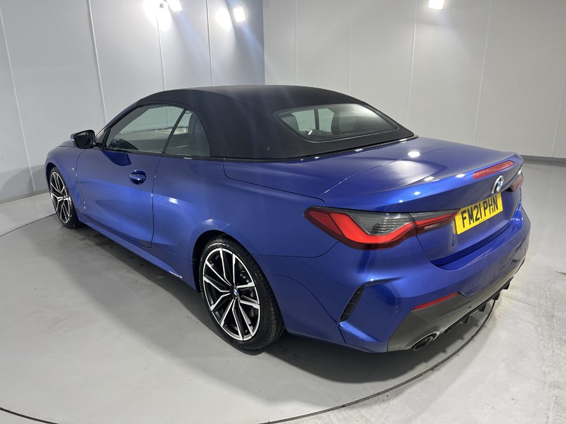 2021 (21) BMW 4 SERIES 420d MHT M Sport 2dr Step Auto 5701843