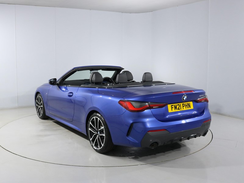 2021 (21) BMW 4 SERIES 420d MHT M Sport 2dr Step Auto 5701802