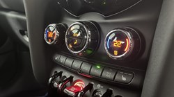 2019 (19) MINI HATCHBACK 2.0 Cooper S Sport II 5dr Auto 5696115
