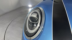2019 (19) MINI HATCHBACK 2.0 Cooper S Sport II 5dr Auto 5696122