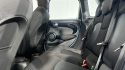 2019 (19) MINI HATCHBACK 2.0 Cooper S Sport II 5dr Auto 5696120