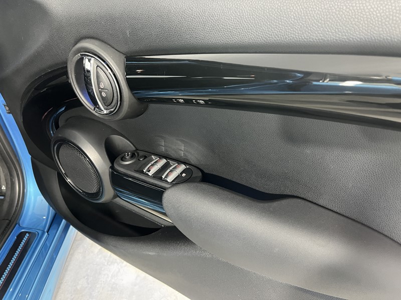 2019 (19) MINI HATCHBACK 2.0 Cooper S Sport II 5dr Auto 5696105
