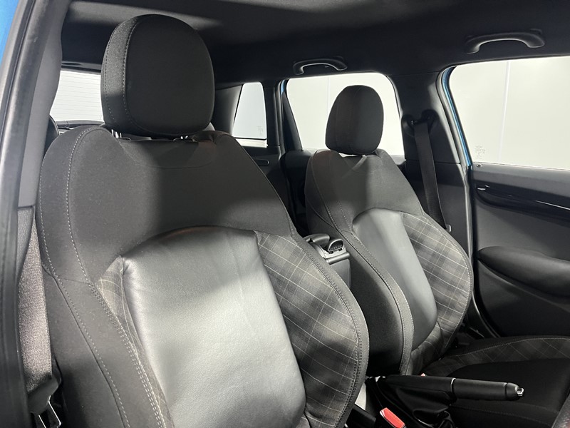 2019 (19) MINI HATCHBACK 2.0 Cooper S Sport II 5dr Auto 5696096