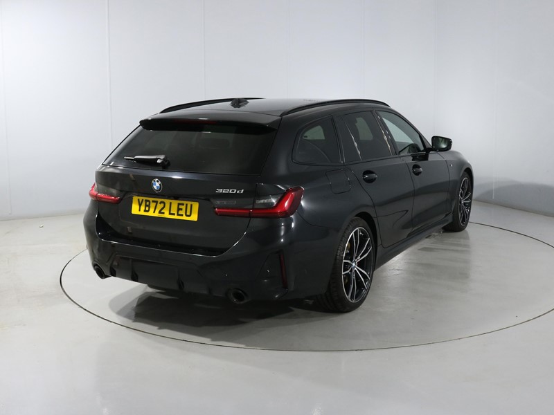 2022 (72) BMW 3 SERIES 320d MHT M Sport 5dr Step Auto 5710209