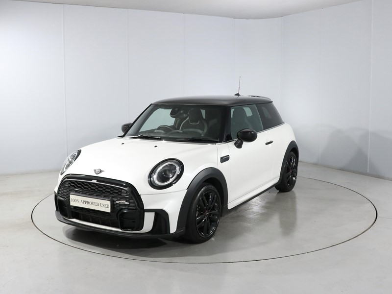 2023 (72) MINI HATCHBACK 1.5 Cooper Sport 3dr Auto 5675865
