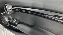 2023 (72) MINI HATCHBACK 1.5 Cooper Sport 3dr Auto 5675843