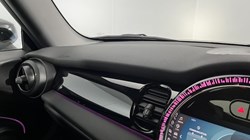 2023 (72) MINI HATCHBACK 1.5 Cooper Sport 3dr Auto 5675849