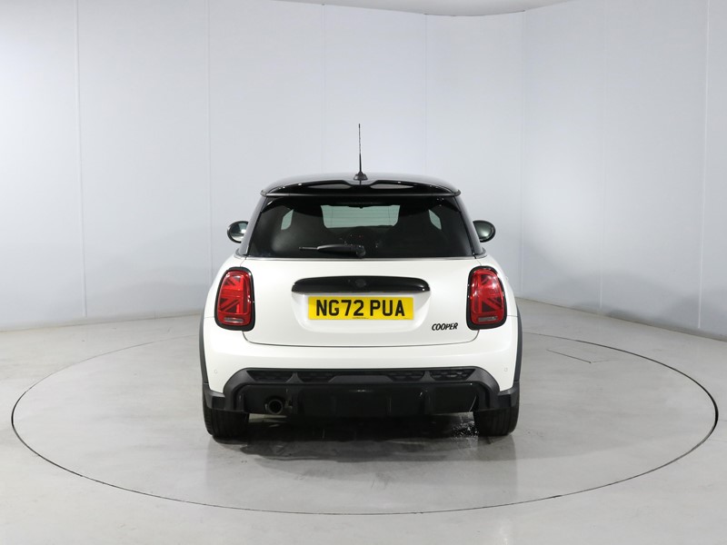 2023 (72) MINI HATCHBACK 1.5 Cooper Sport 3dr Auto 5675839