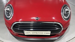 2019 (69) MINI HATCHBACK 1.5 Cooper Classic II 5dr 5666652