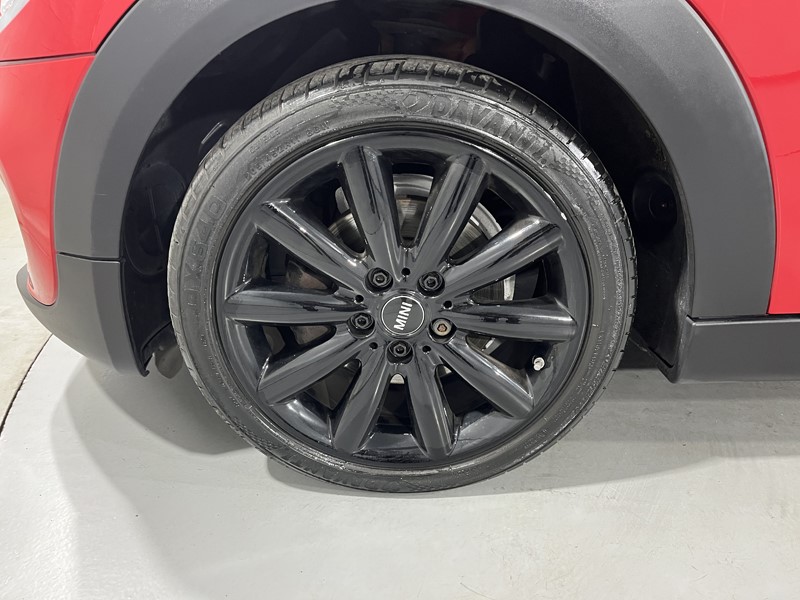 2019 (69) MINI HATCHBACK 1.5 Cooper Classic II 5dr 5666629