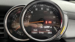 2019 (69) MINI HATCHBACK 1.5 Cooper Classic II 5dr 5666624