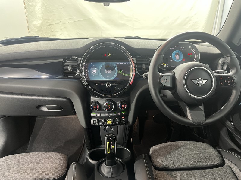 2023 (23) MINI HATCHBACK 135kW Cooper S Level 2 33kWh 3dr Auto 5663452