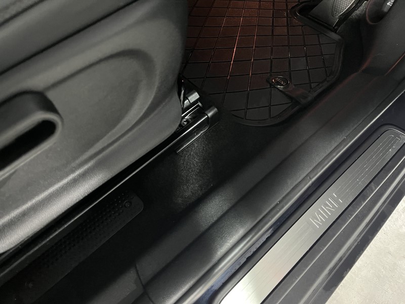 2022 (72) MINI COUNTRYMAN 1.5 Cooper Exclusive 5dr Auto 5675577