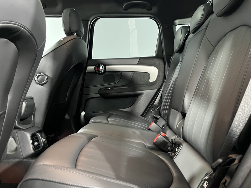 2022 (72) MINI COUNTRYMAN 1.5 Cooper Exclusive 5dr Auto 5675594