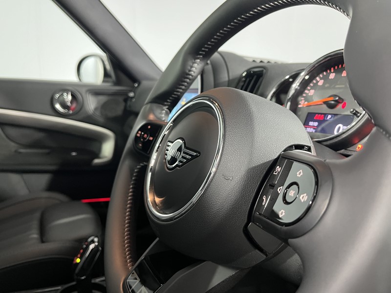 2022 (72) MINI COUNTRYMAN 1.5 Cooper Exclusive 5dr Auto 5675580