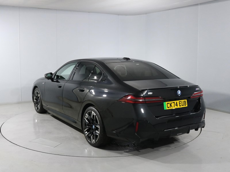 2024 (74) BMW I5 442kW M60 xDrive 84kWh 4dr Auto 1