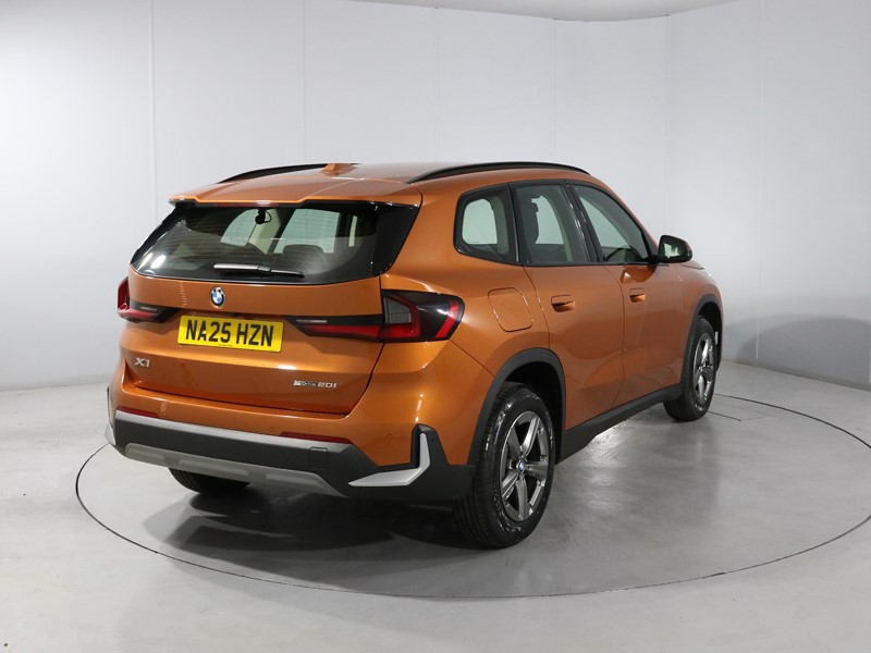 2025 (25) BMW X1 sDrive 20i MHT Sport 5dr Step Auto 5686423