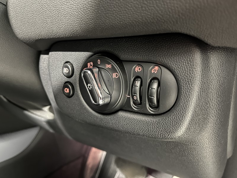 2023 (23) MINI CLUBMAN 1.5 Cooper Exclusive Premium 6dr Auto 5695463