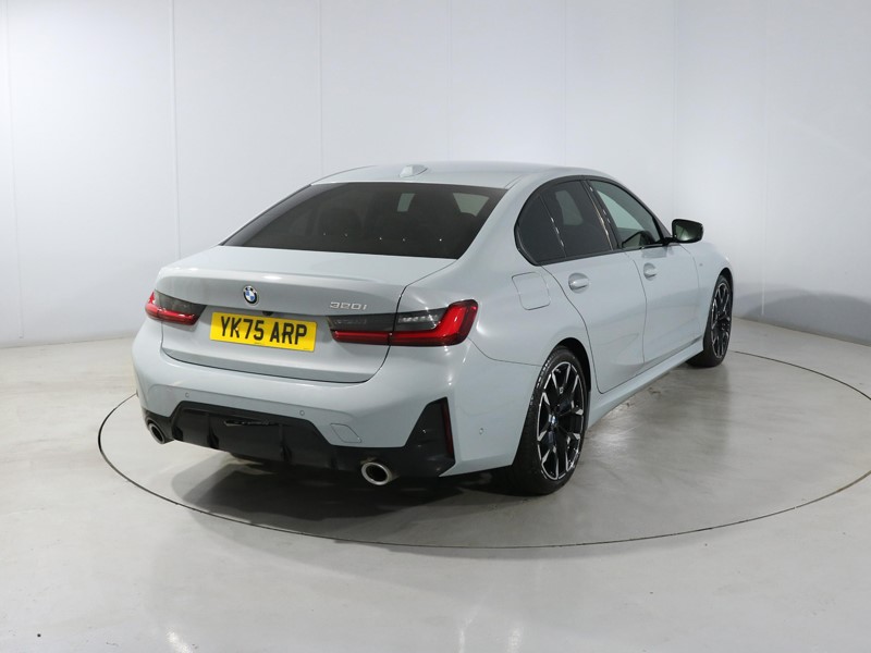 2026 (75) BMW 3 SERIES 320i M Sport 4dr Step Auto 5690867
