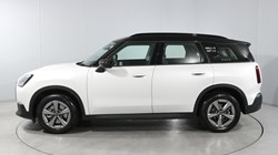 2025 (75) MINI COUNTRYMAN 1.5 C Classic 5dr Auto 5695594