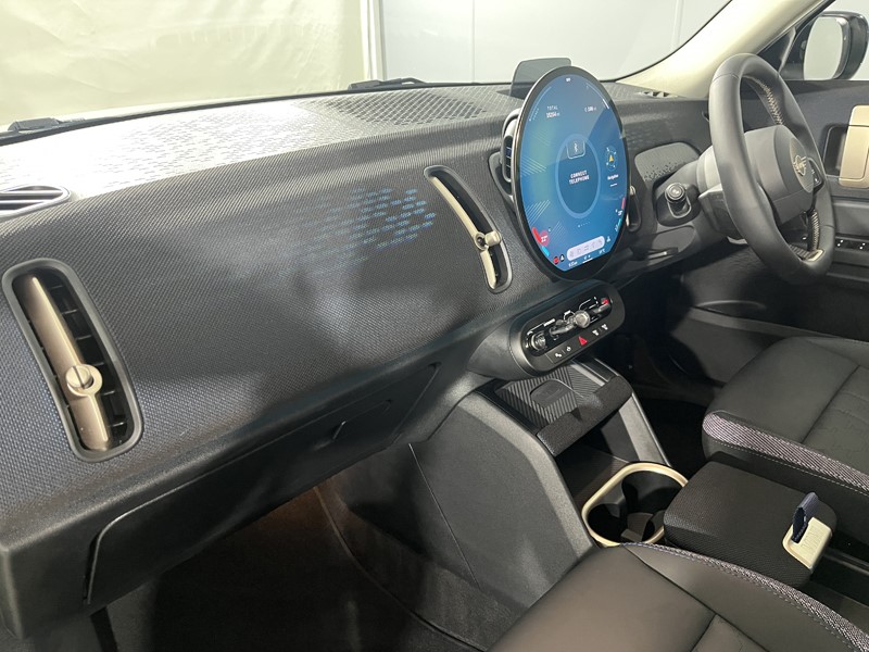 2025 (75) MINI COUNTRYMAN 1.5 C Classic 5dr Auto 5695555