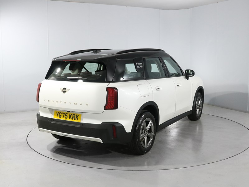 2025 (75) MINI COUNTRYMAN 1.5 C Classic 5dr Auto 5695593