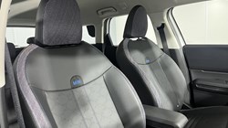 2025 (75) MINI COUNTRYMAN 1.5 C Classic 5dr Auto 5695559